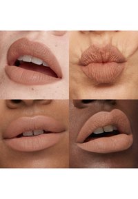 Neljä lähikuvaa huulista, joissa on nudenvärinen matta-huulipuna eri ihonsävyillä, näyttäen erilaisia suu-ilmeitä ja tekstuureja.