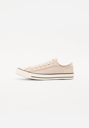 CHUCK TAYLOR UNISEX - Baskets basses - warm clay/egret/black