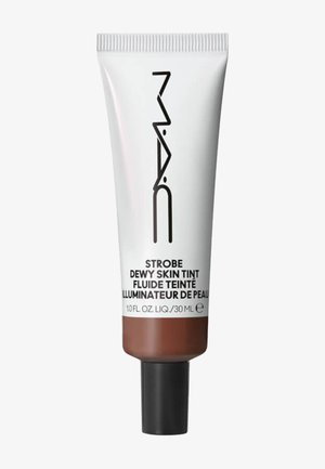 MAC STROBE DEWY SKIN TINT - Podkład - rich 3