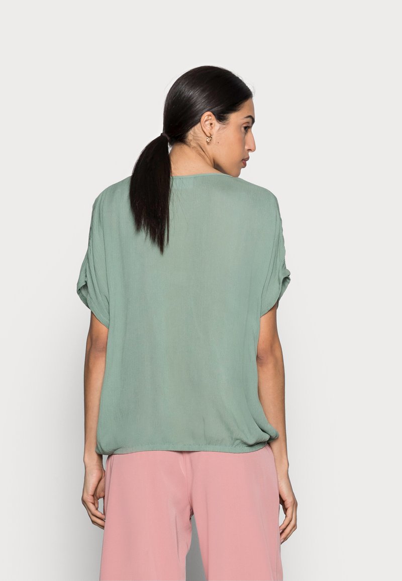 Damen Kleider | Kaffe AMBER STANLEY SS Bluse hedge green/grün - JC36020 Damen Kleider | Kaffe AMBER STANLEY SS Bluse hedge green/grün - JC36020