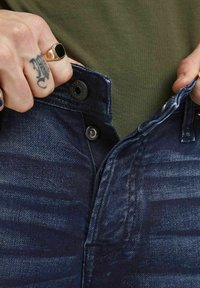 Jack & Jones JJIMIKE JJORIGINAL - Jeans straight leg - Vaqueros rectos - blue denim