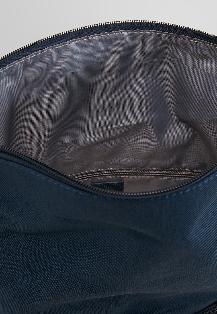 Sac JOST Bergen 2-en-1 – Sac à Dos / Bandoulière, Crème Blanc, Neuf
