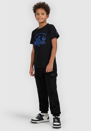4F, - T-shirt z nadrukiem