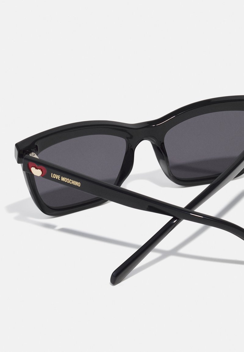 Love Moschino Sunglasses black Zalando