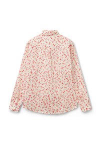 Camicia a maniche lunghe in tessuto leggero, color crema, con un motivo floreale che presenta fiori rossi e rosa. Caratterizzata da una piega sul retro e polsini con bottone.