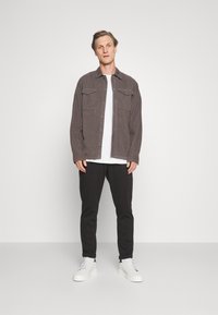 INDICODE JEANS SETH - Shirt - raven