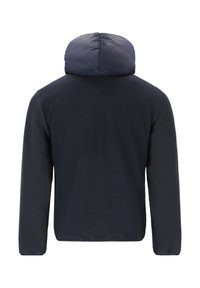 Mørkeblå jakke med en fyldig hætte, fremstillet af fleece-materiale. Har en glat krop og teksturerede ærmer, med en lige skæring og elastiske manchetter.