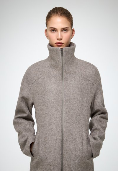 VSP ZOELLE - Palton clasic - light grey