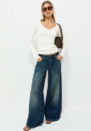 New Look, LONG SLEEVE HENLEY - Langærmet top - cream