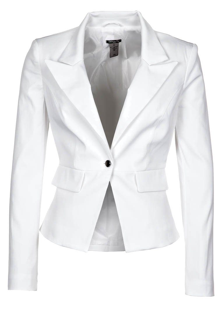 Vit skräddarsydd kavaj med slagkrage, enknappsstängning, två framfickor och strukturerad siluett. Slät, texturerad tyg.