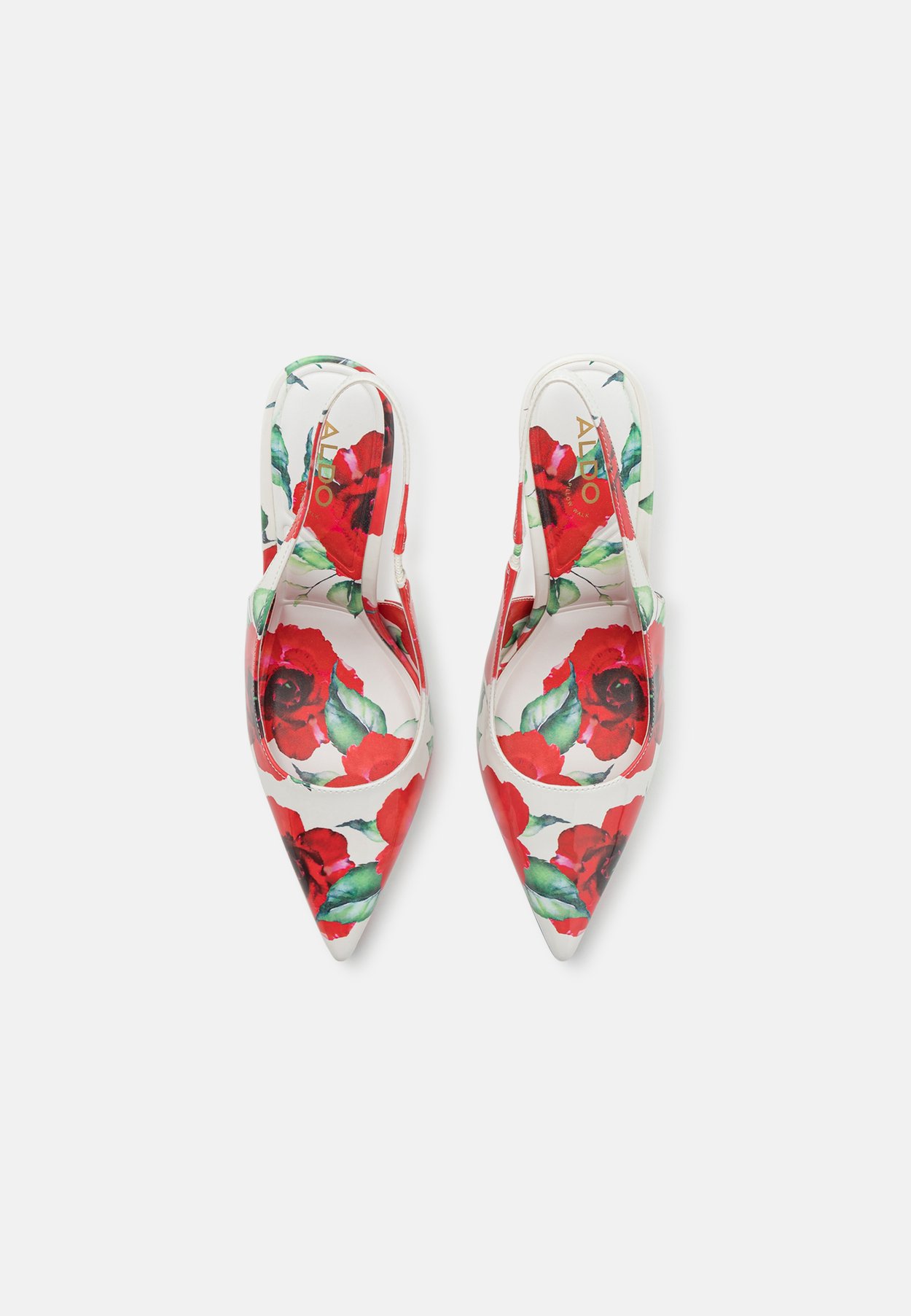 LOVEBLOOM PILLOW WALK