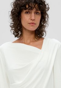 s.Oliver Bluse - creme