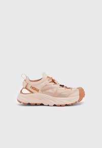 HOKA HOPARA 2 - Túracipők - cream/cedar