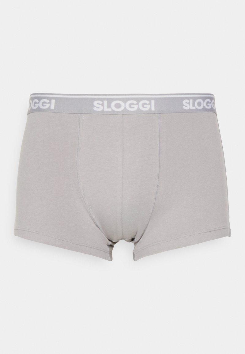 Szare bokserki wykonane z miękkiego materiału, z białym logo SLOGGI na szarym ściągaczu i dopasowanym kroju z bezszwowym wykończeniem.