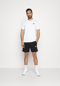 adidas Sportswear Pantaloncini sportivi - black
