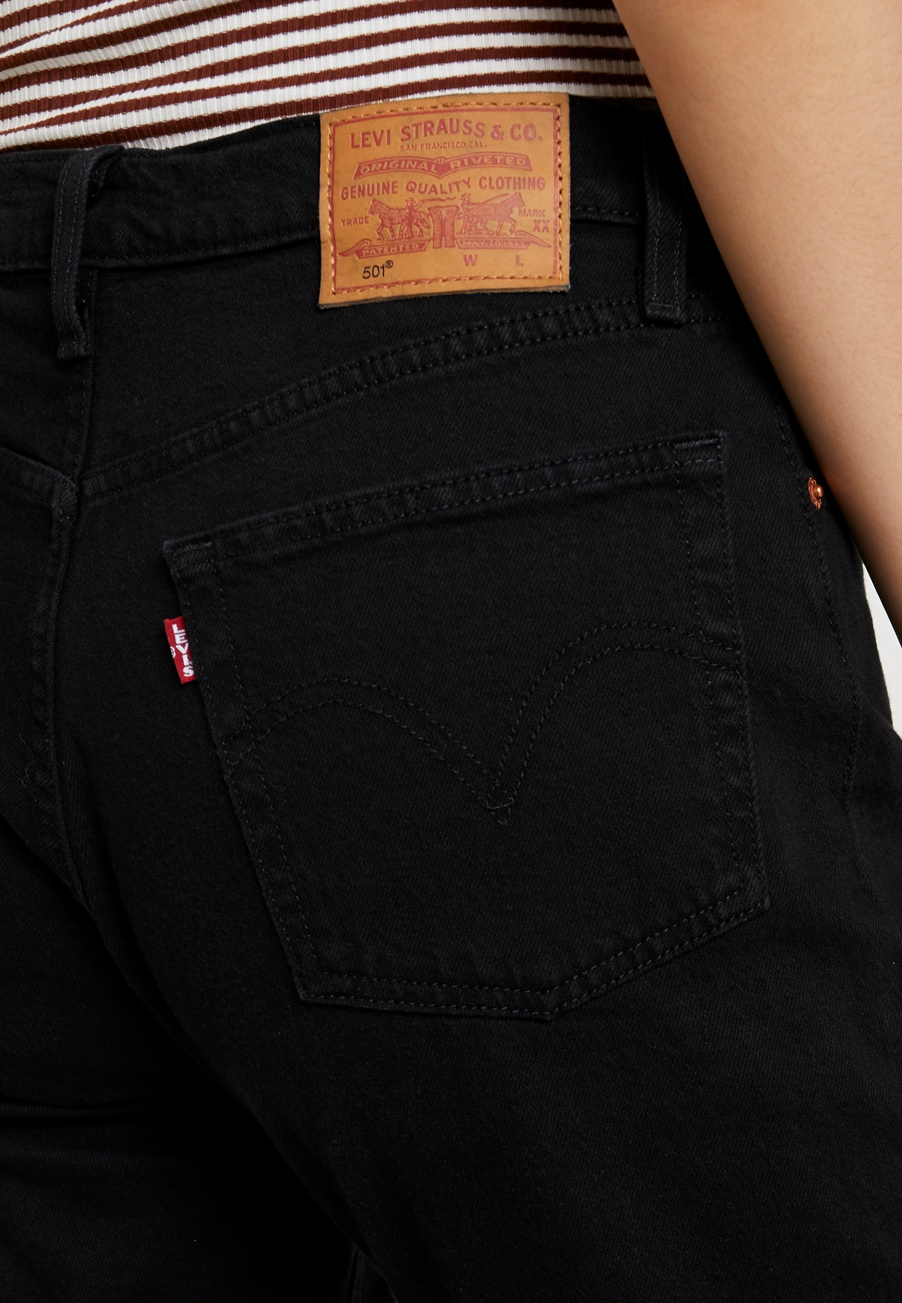 levis black jeans 501