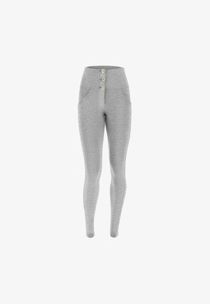 Harmaat korkeavyötäröiset leggingsit, joissa on kolme puista nappia ja etutaskut, valkoista taustaa vasten esiteltyinä.