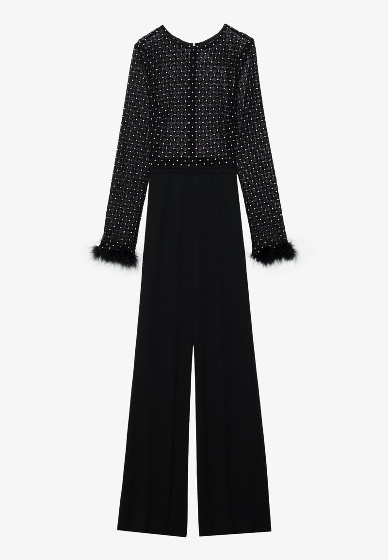Schwarzer Jumpsuit mit langen Ärmeln, verziertem Oberteil mit Kristallen und Federakzenten an den Manschetten. Weit geschnittenes Design, schlanke Silhouette.