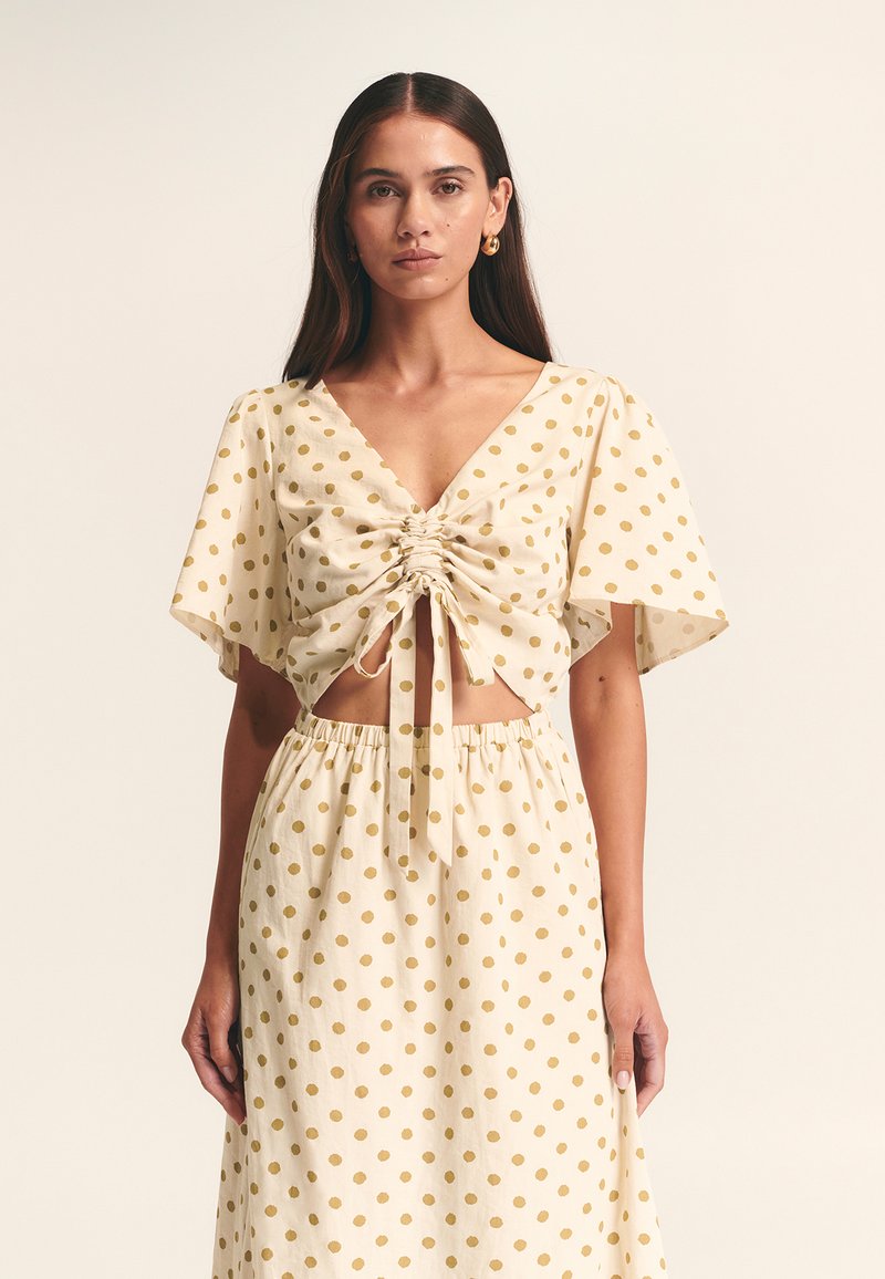 ST MRLO BOBBIE - Day dress - gold spot/nude - Zalando.ie ST MRLO BOBBIE - Day dress - gold spot/nude - Zalando.ie