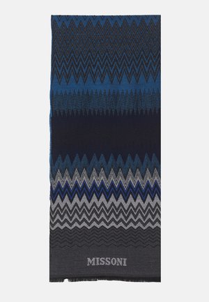 Écharpe à motifs en zigzag dans des nuances de bleu, gris et noir, avec le logo "MISSONI" en bas.