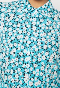 YAS Vardagsklänning - blue