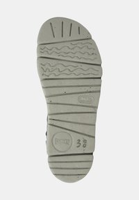 Camper ORUGA UP - Sandalias con plataforma - hellblau