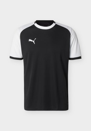 Črno-bela športna majica s kratkimi rokavi, z belim logotipom Puma na levi strani prsi in črnimi obrobami na rokavih.