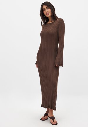 ROUND NECK FRILL - Obleka/pulover - brown