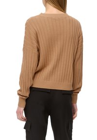 QS Strickpullover - sandstein