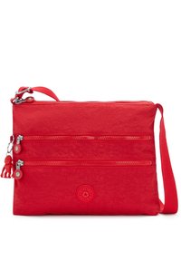 Röd, rektangulär crossbody-väska med två fickor med dragkedja, tygmaterial, texturerad yta, justerbar axelrem och logodetalj.