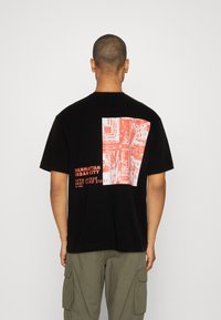 Only & Sons ONSFRED CITY PRINT - Tricou cu imprimeu - black