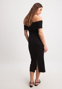 NA-KD Kokteilinė suknelė / vakarėlių suknelė - black