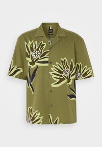 Atlasīts, medium green