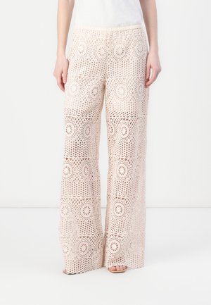 TROUSERS - Pantalon classique - almond beige