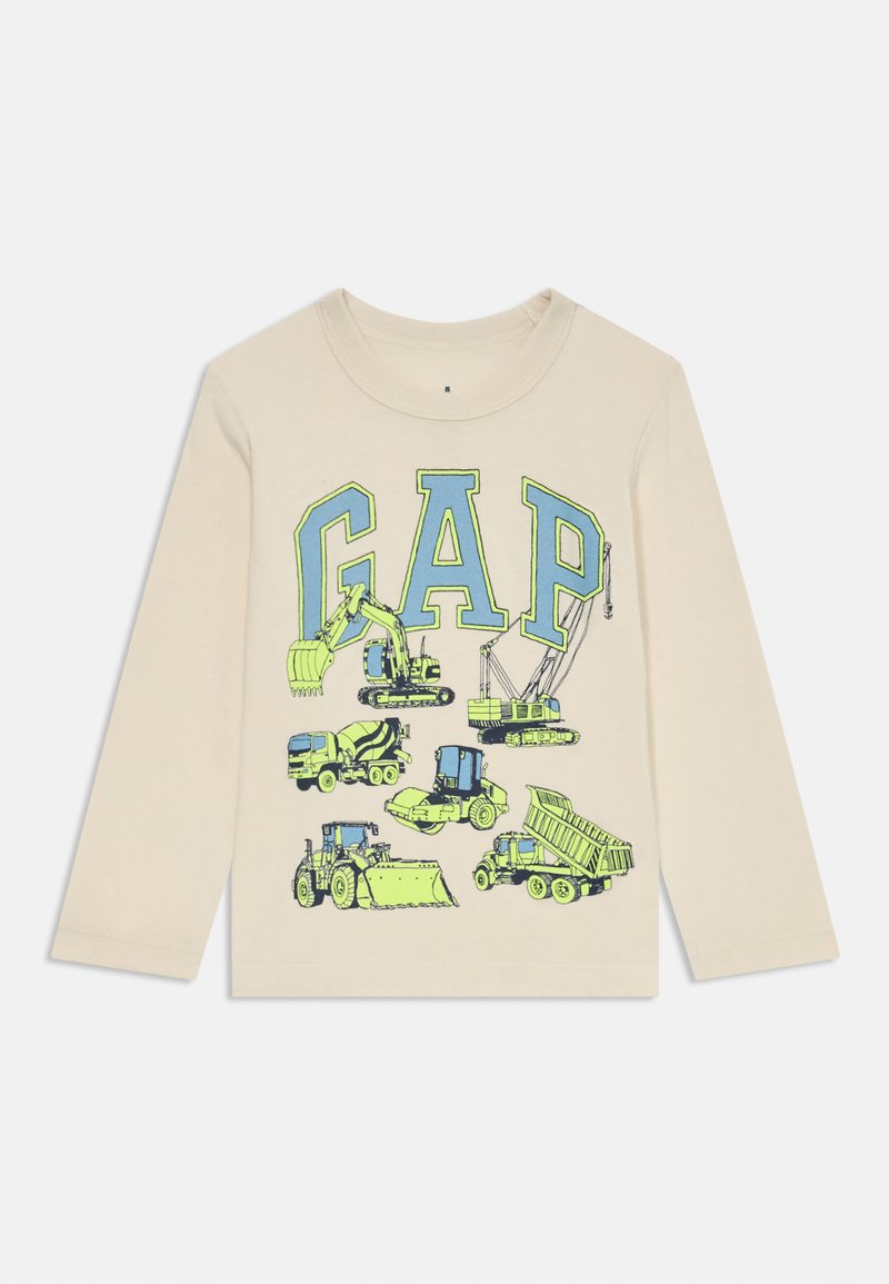 Bežičasta dugoslačna majica za mališane s plavim i zelenim slovima "GAP" i ilustracijama građevinskih vozila na prednjoj strani.
