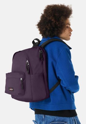Eastpak, DAY OFFICE UNISEX - Rugzak - blackberrypurpl