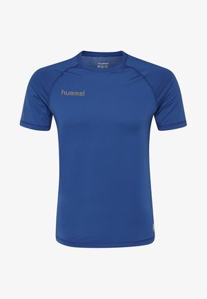 Kurzärmliges Sportshirt aus leuchtend blauer Stoff, mit rundem Hals, genähten Akzenten und goldenem "hummel"-Logo auf der Vorderseite.