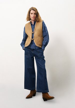 FRNCH Veste sans manches - camel