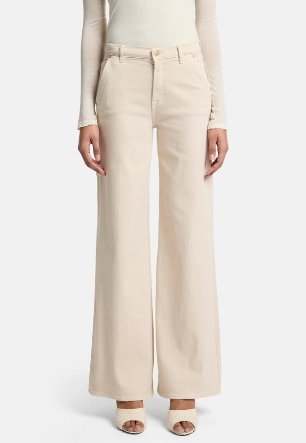 LOTTA COLORED LUXE VINTAGE - Flared Jeans