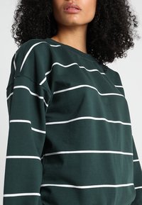 ONLY Felpa - dark green