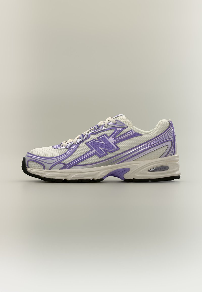 U740 white purpke/white
