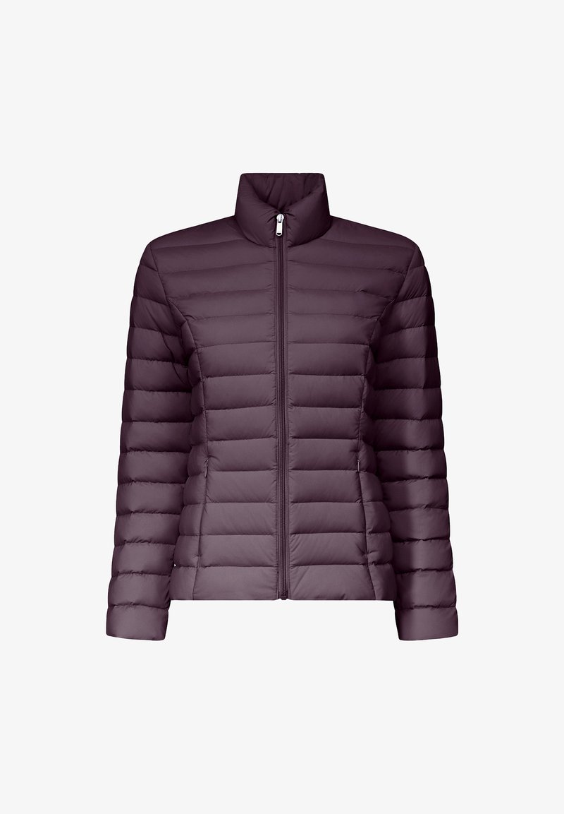 Veste matelassée en violet foncé avec un col haut, fermeture éclair sur toute la longueur à l'avant et un design matelassé horizontal. Tissu lisse et texture légère.