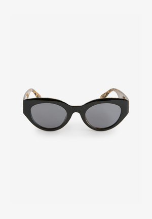 Ochelari de soare negri cu lentile întunecate în stil cat-eye. Tâmplele prezintă un model cu imprimeu leopard. Material din plastic neted, design elegant și formă unghiulară.