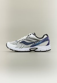 Valimata, white/night sky