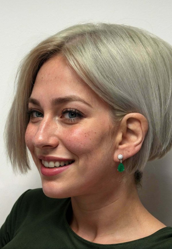 MIA COLOMBIAN EMERALD DROP - Earrings