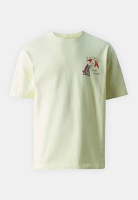 Selezionato, yellow estate