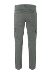 Graue Cargo-Hosen mit mehreren Taschen, geradem Schnitt und verstärkten Nähten. Der Stoff erscheint weich mit matter Oberfläche.
