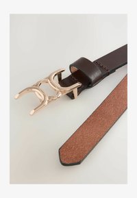 Vybráno, chocolate brown