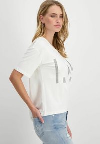 Monari MIT STRASS SCHRIFT  (408542) - T-Shirt print - off white