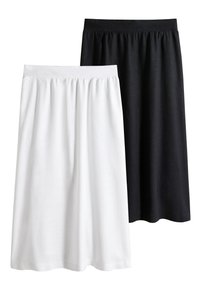 To knælang nederdele, den ene hvid og den anden sort, med elastik i taljen og et glat, letvægtsstof. Enkel design uden mønstre.
